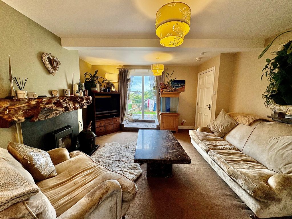 Property photo 3 of 16 Not Specified