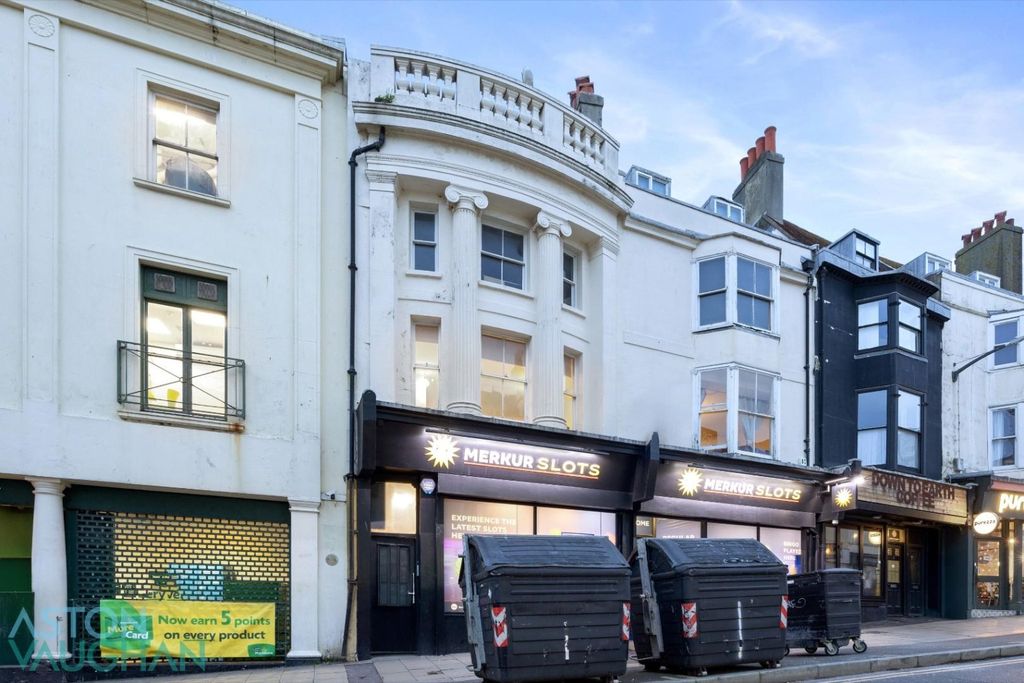 Property photo 2 of 10 4622561