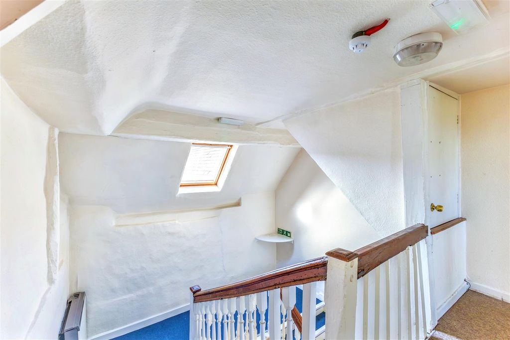 Property photo 2 of 37 6R1A2888.Jpeg