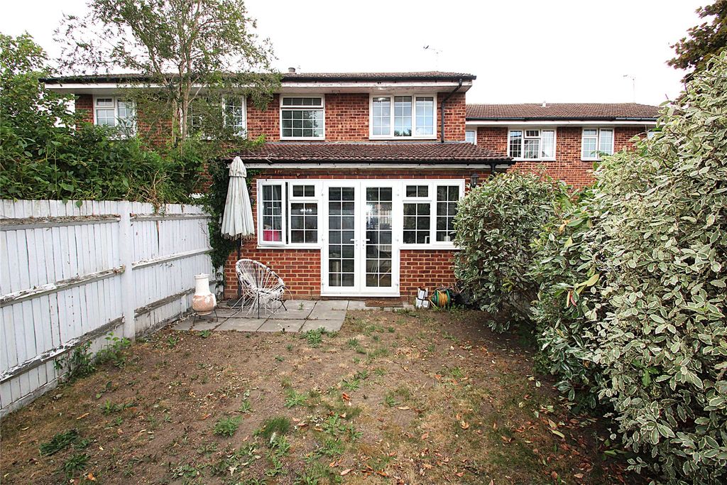 Property photo 3 of 11 Picture No. 13