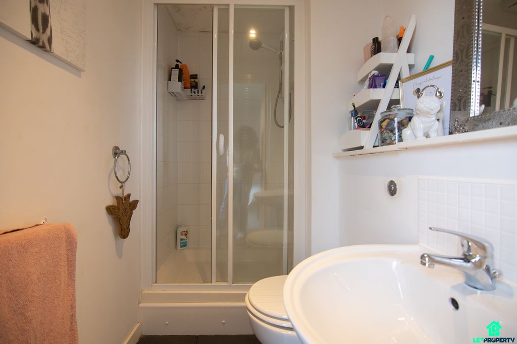 Additional image 10 of 2 bed flat for saleBrabloch Park, Paisley PA3