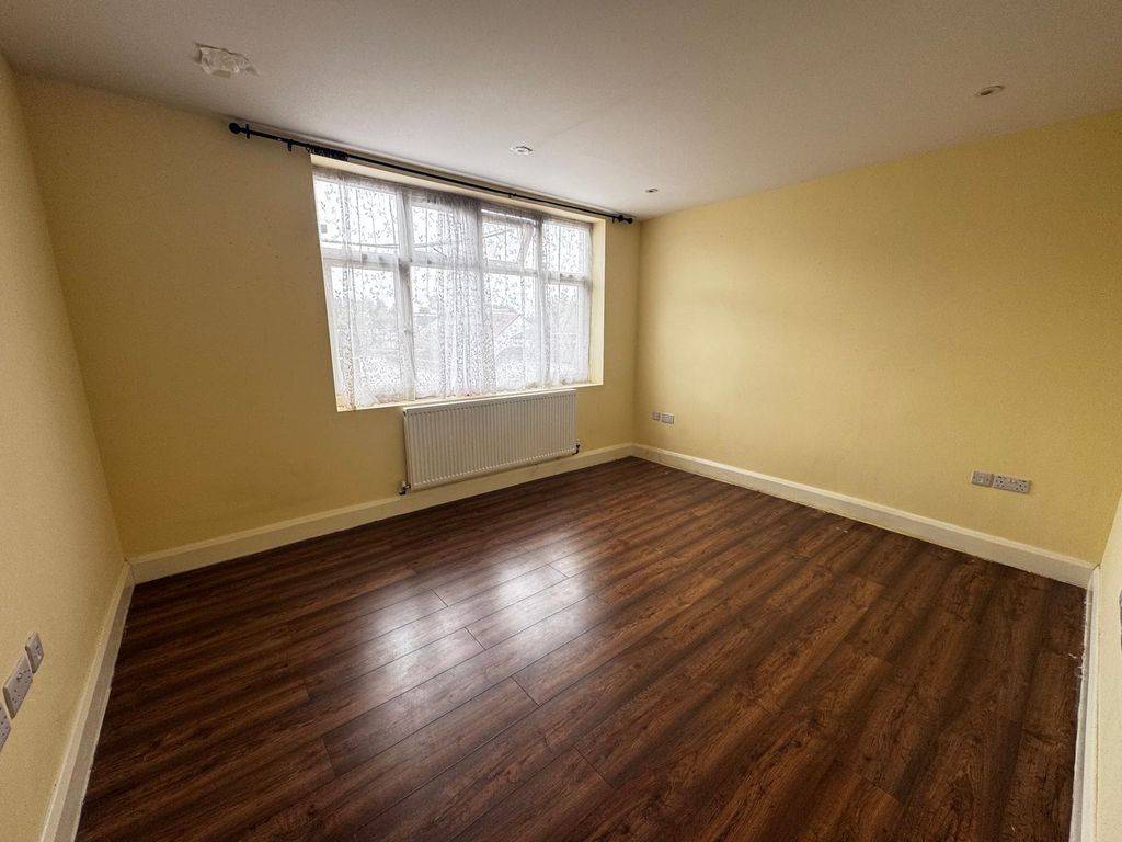 Property photo 1 of 14 Photo 1