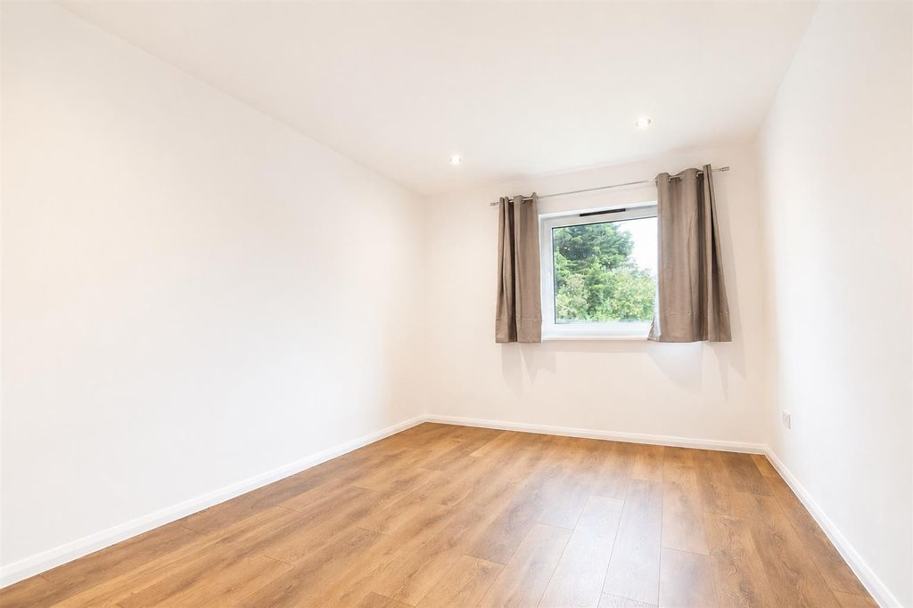 Property photo 3 of 4 0259c88c-A1Bc-40Cb-A173-7302Bbec1637.Png