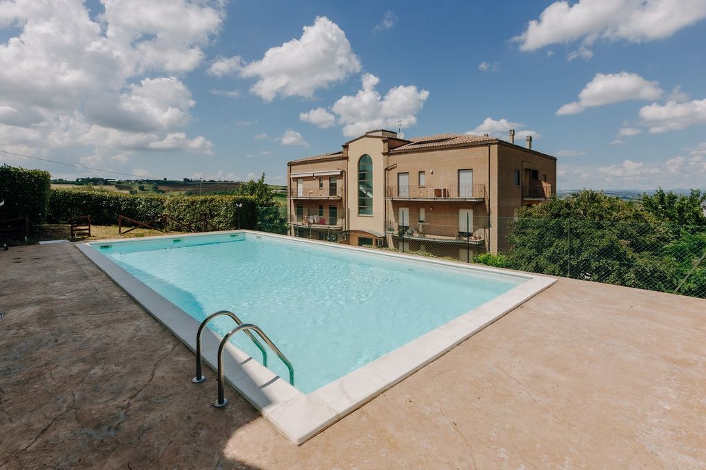 Property photo 1 of 16 One-Bedroom Apartment With Terrace And Shared Pool