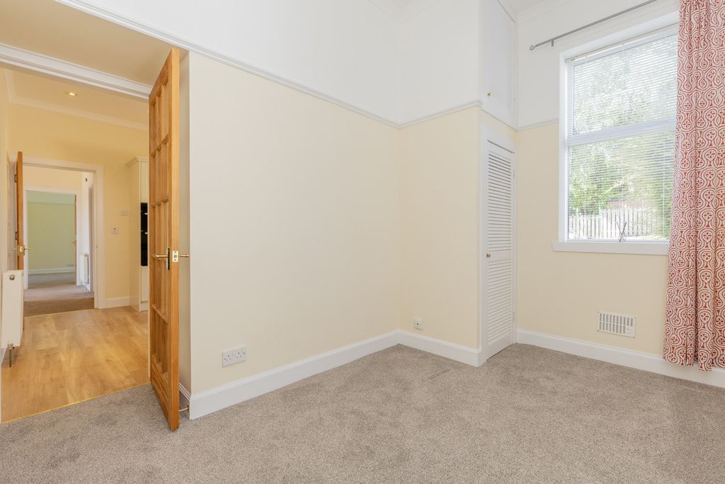 Additional image 8 of 3 bed flat for saleEccles Road, Argyll & Bute PA23