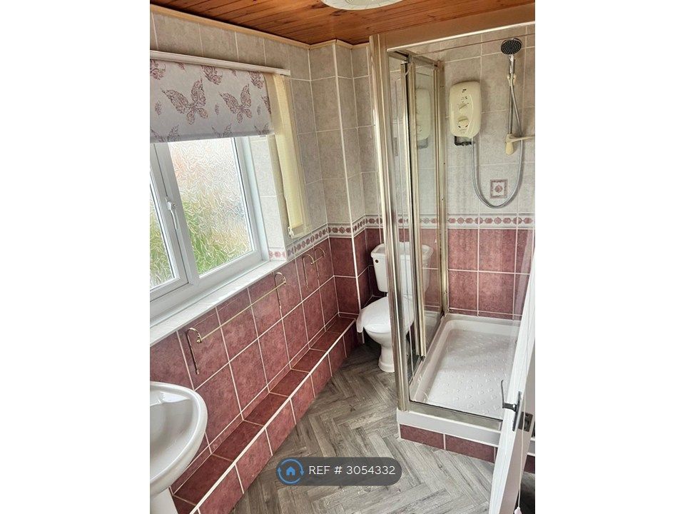 Property photo 3 of 8 Shower Room