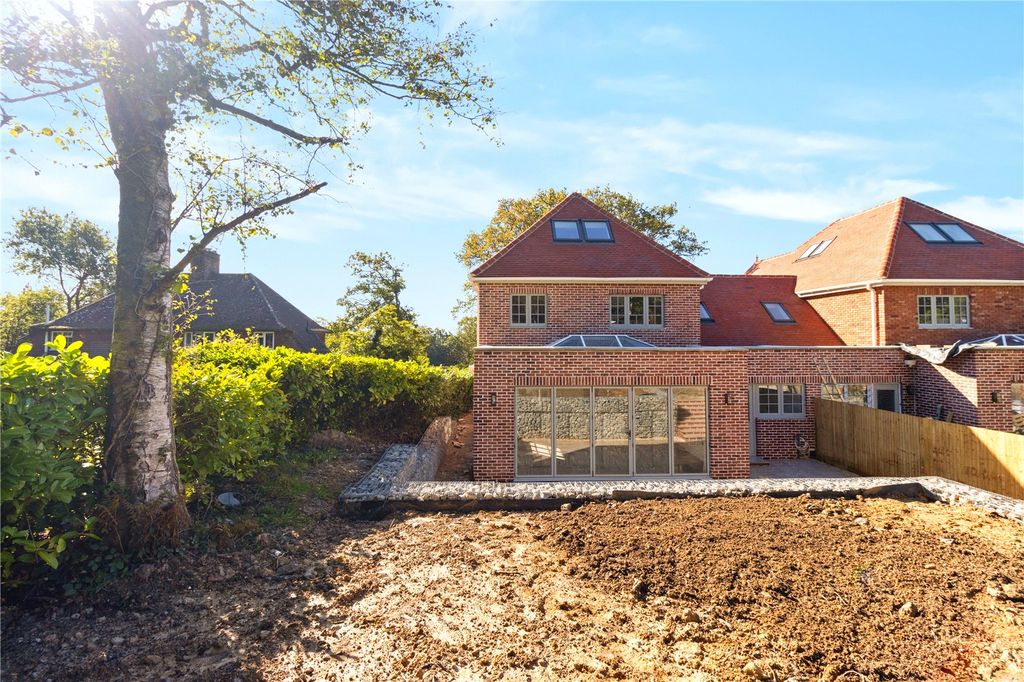 Property photo 3 of 31 Picture No. 80