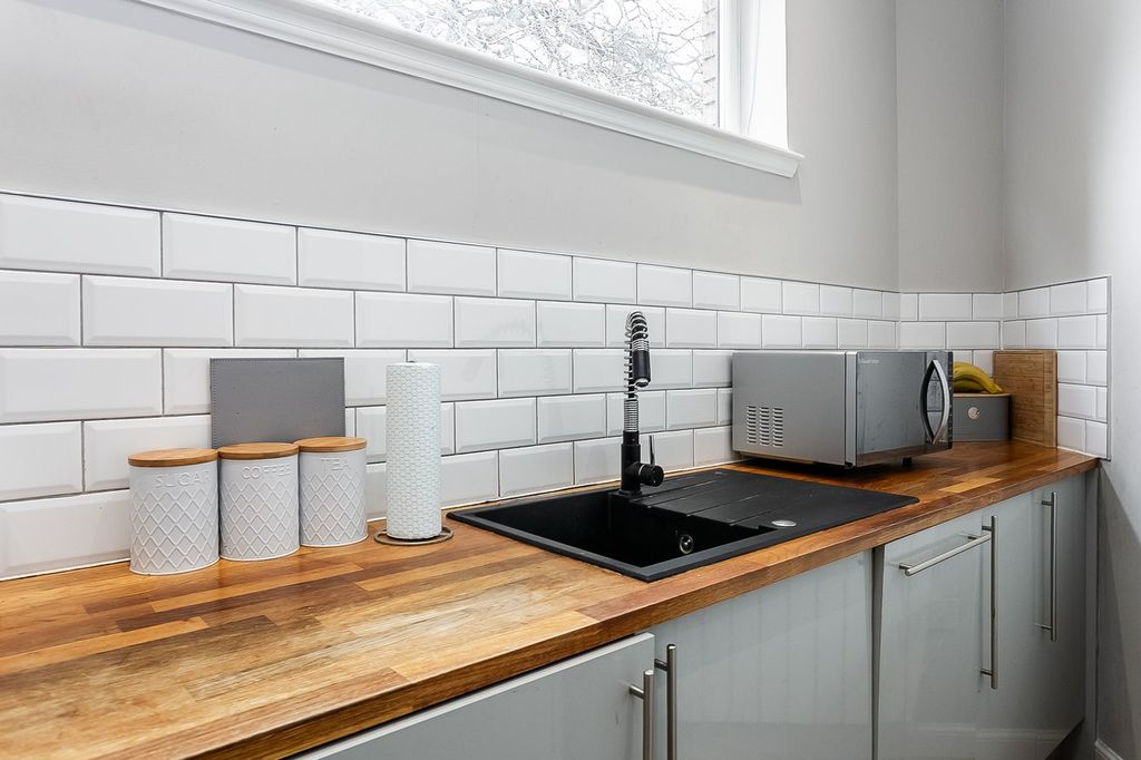 Additional image 9 of 2 bed flat for saleLower London Road, Abbeyhill, Edinburgh EH7