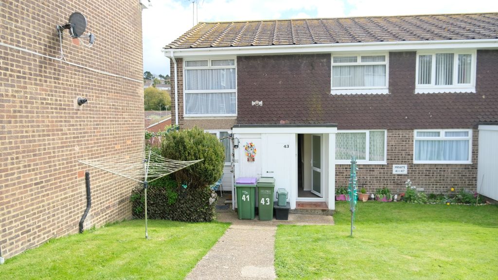 Property photo 1 of 9 Front View Of Property