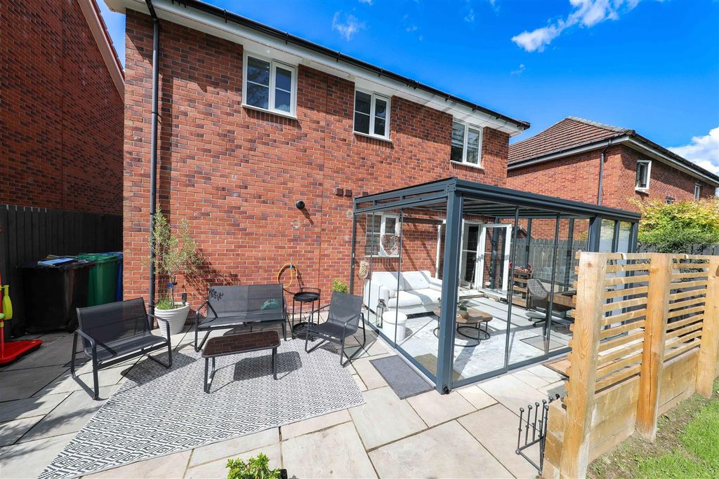 Property photo 2 of 34 B