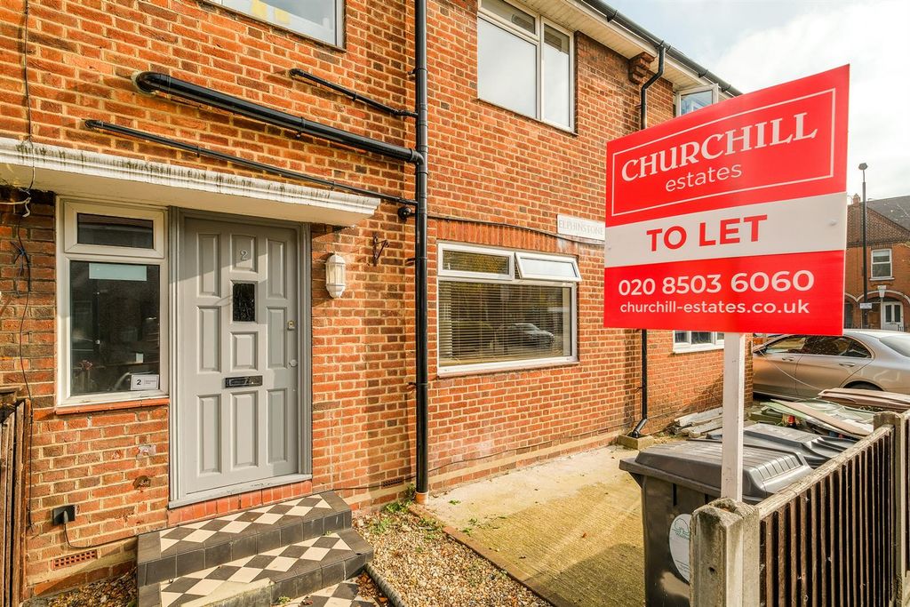 Property photo 2 of 28 Studio 4, 84 Elphinstone Road-35_Web.Jpg