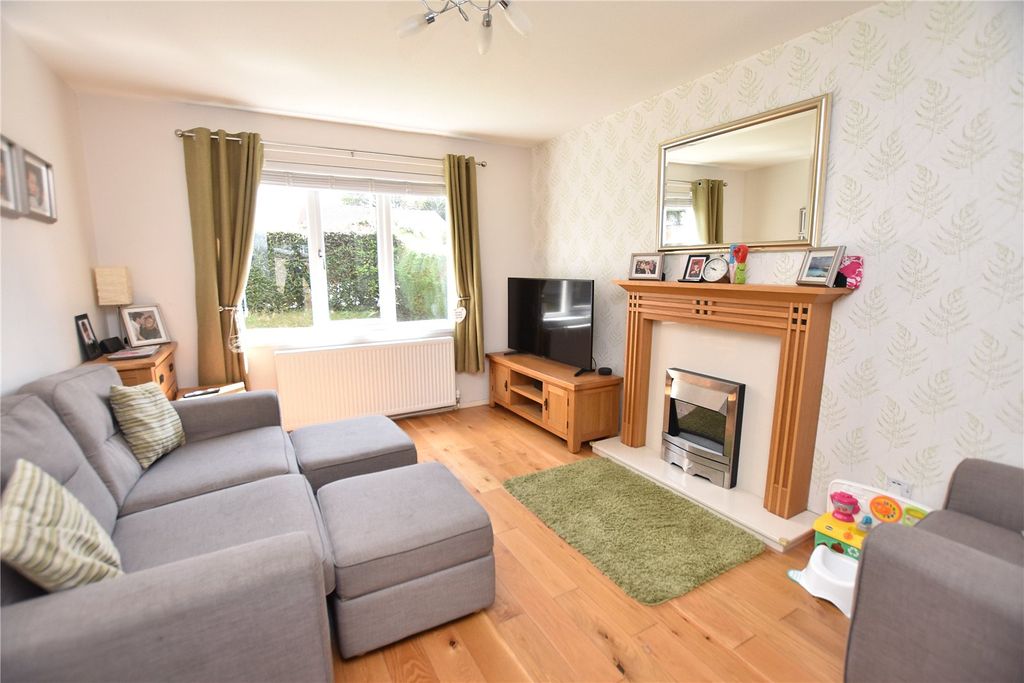 Property photo 2 of 23 Picture No. 89