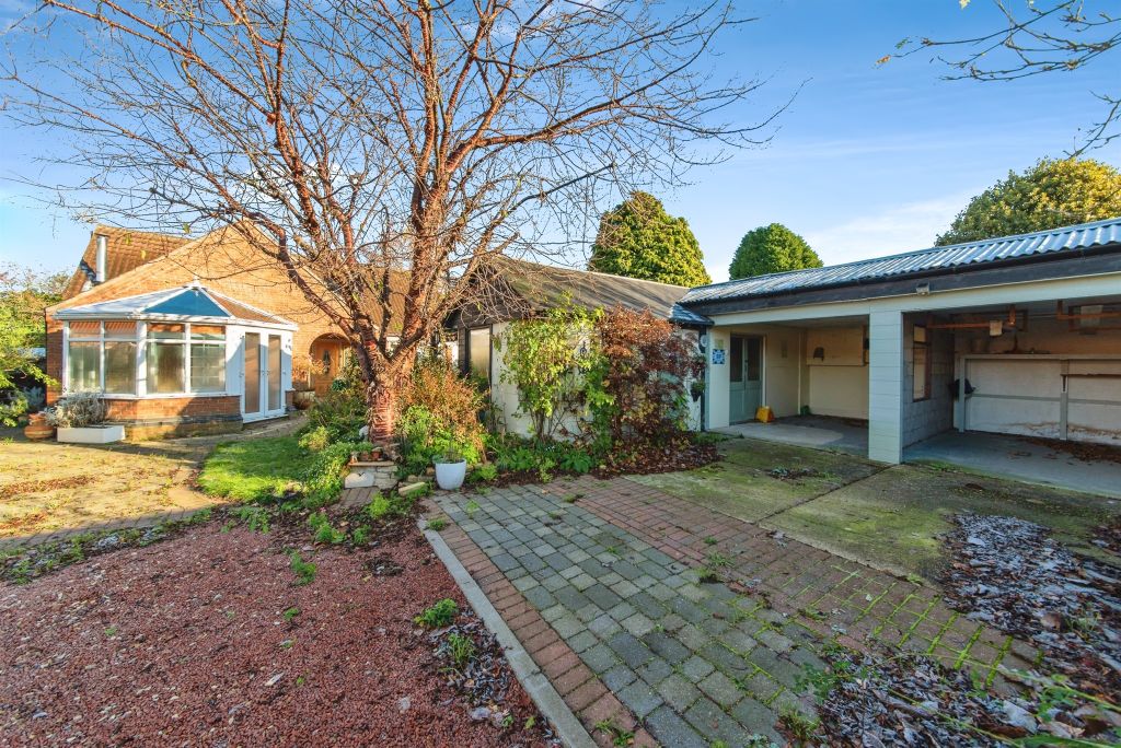 Property photo 1 of 20