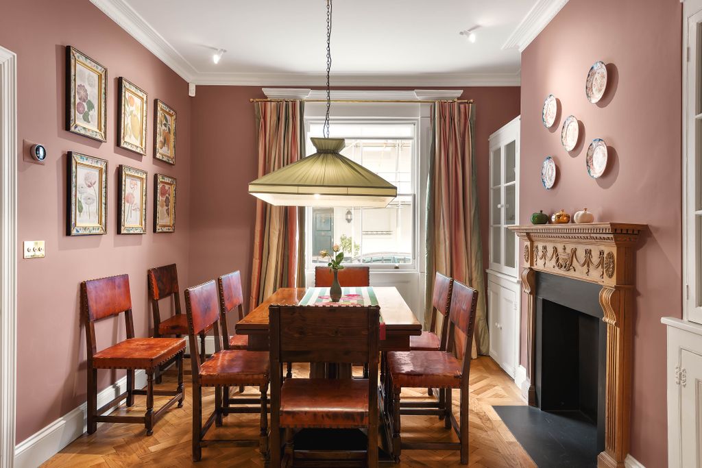 Property photo 3 of 23