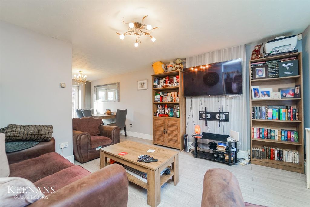 Property photo 2 of 19 2.Jpg