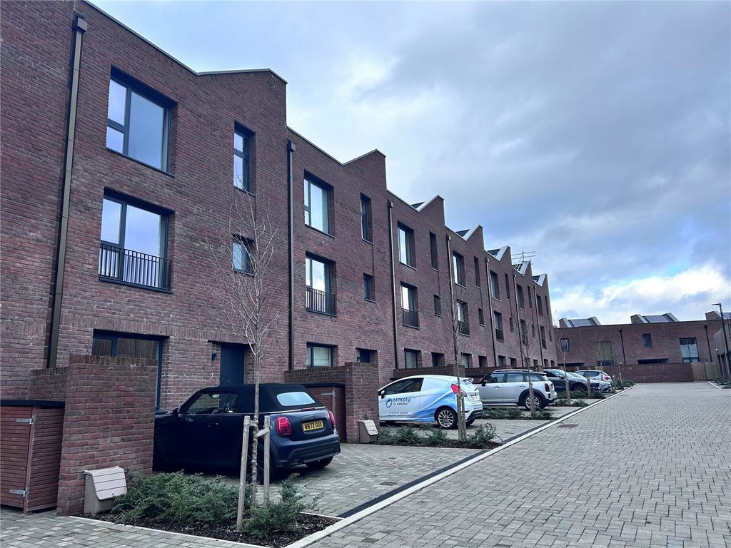 Property photo 1 of 12 Picture No. 01