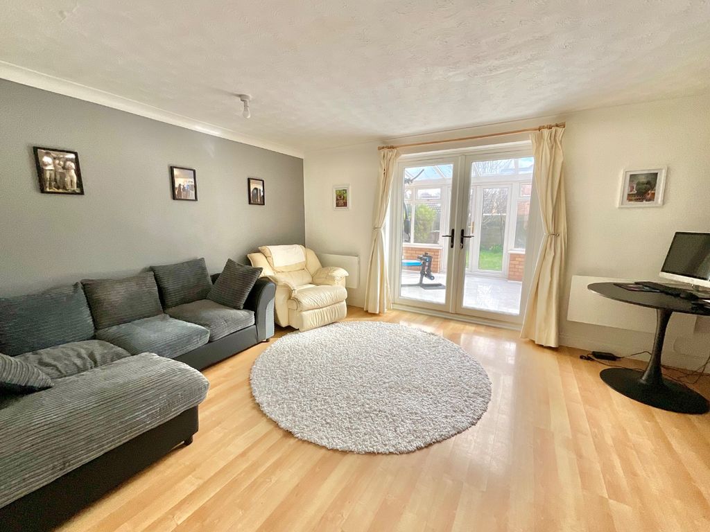 Property photo 2 of 29 2762985