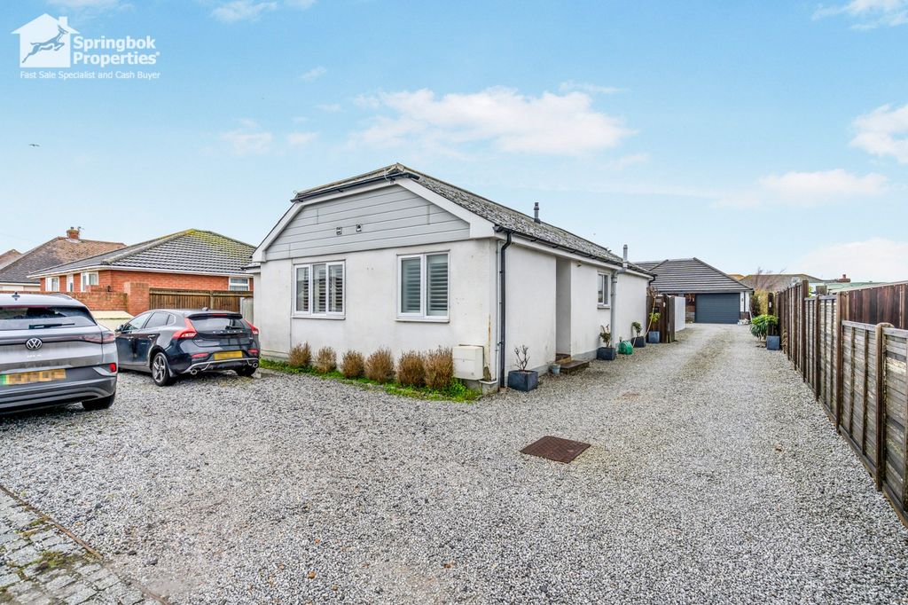 Property photo 1 of 17 Front View