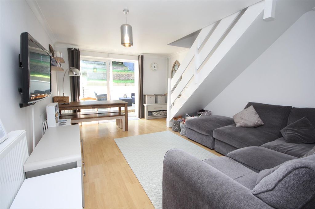 Property photo 3 of 14 Img_0152.Jpg