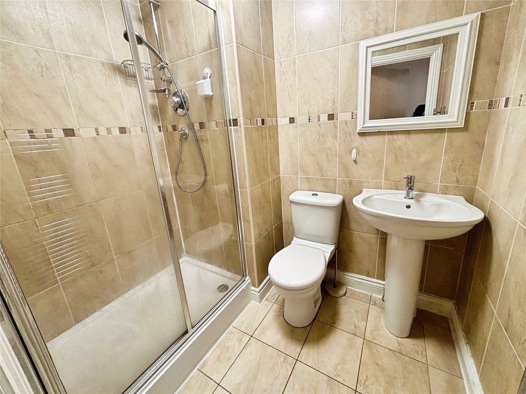 Property photo 3 of 6 Bathroom
