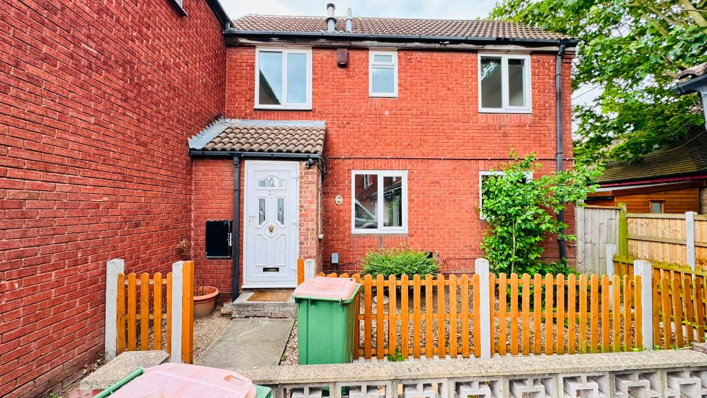 Property photo 1 of 12