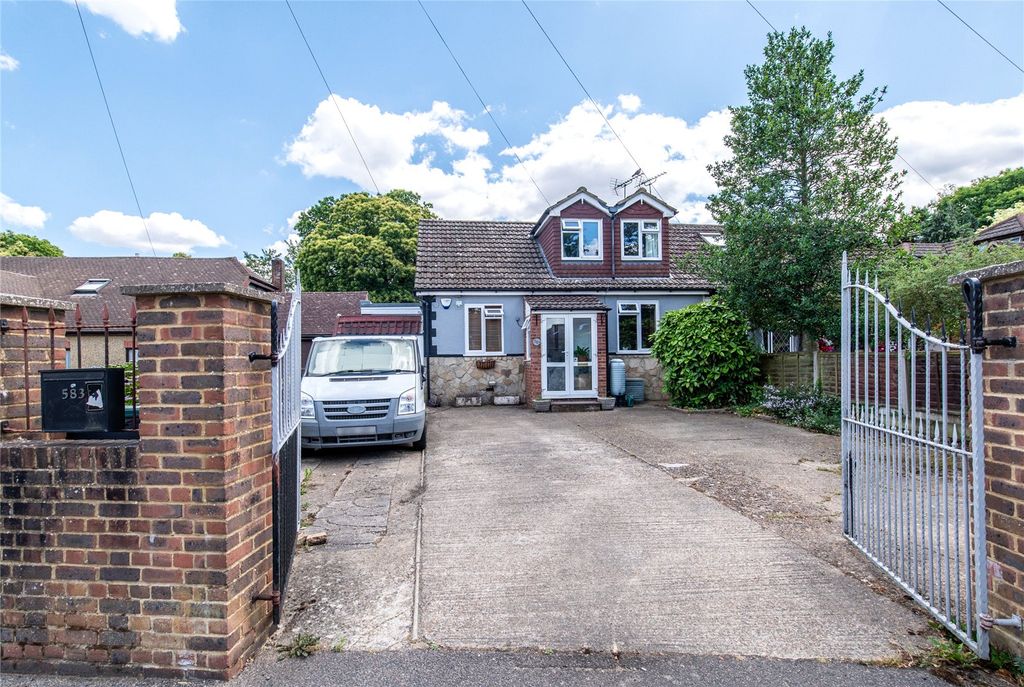 Property photo 2 of 31 Picture No. 03