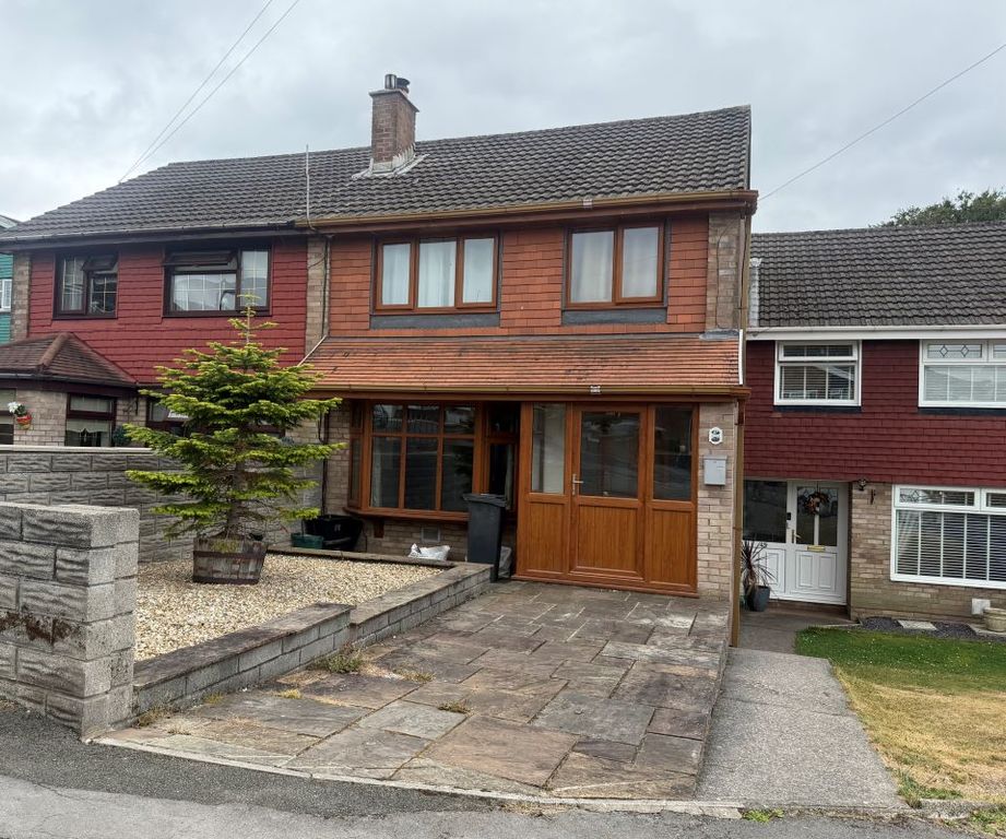 Property photo 1 of 30