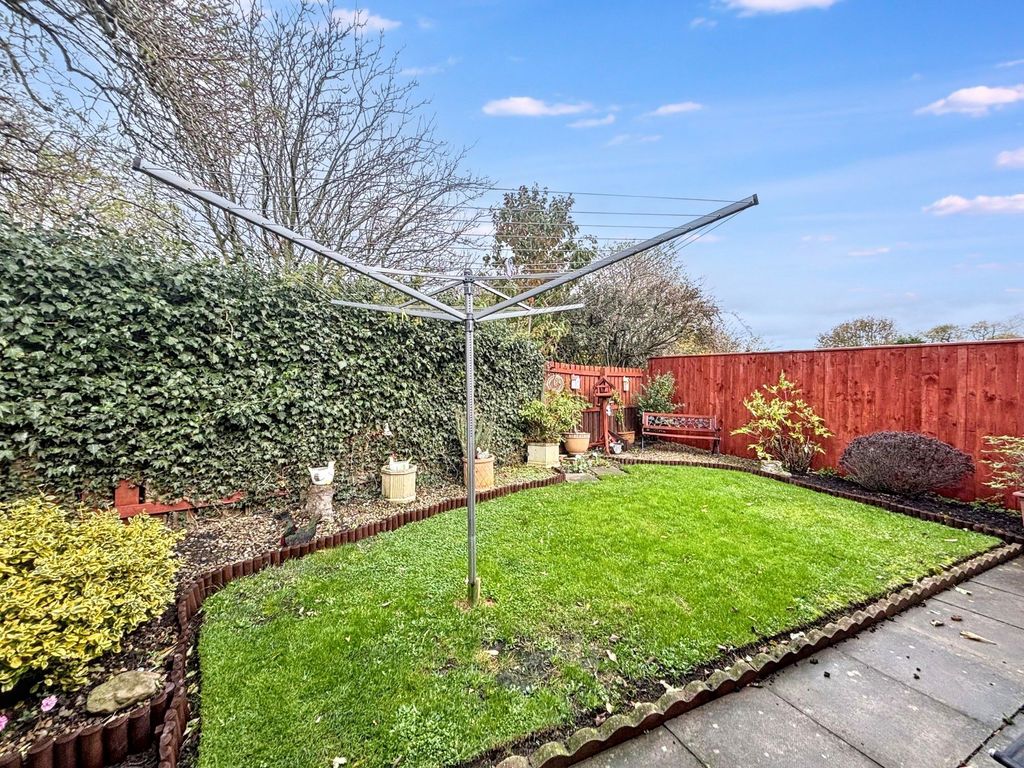 Property photo 2 of 14