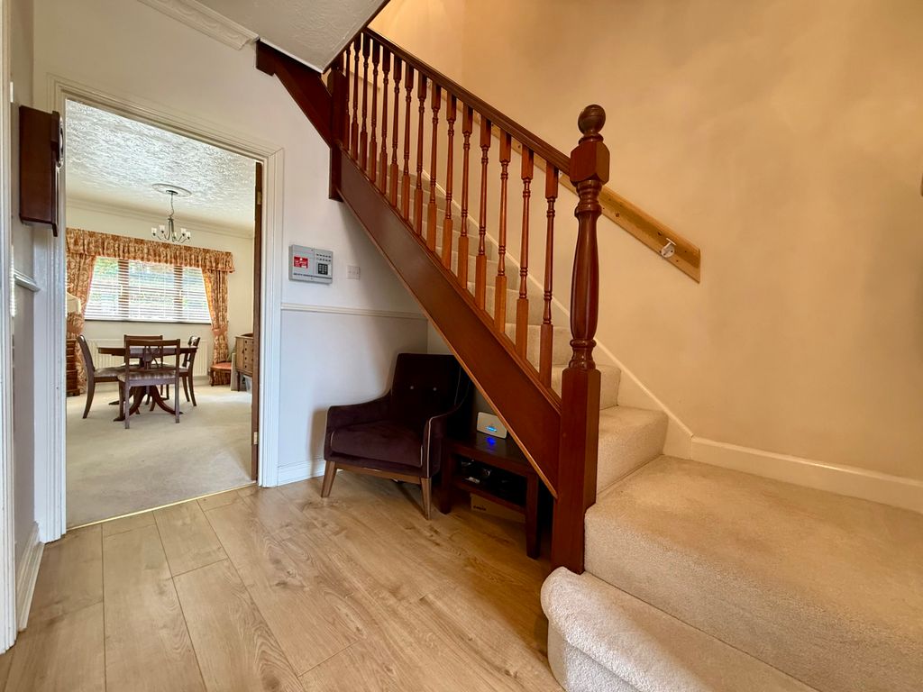 Property photo 2 of 28 Hall