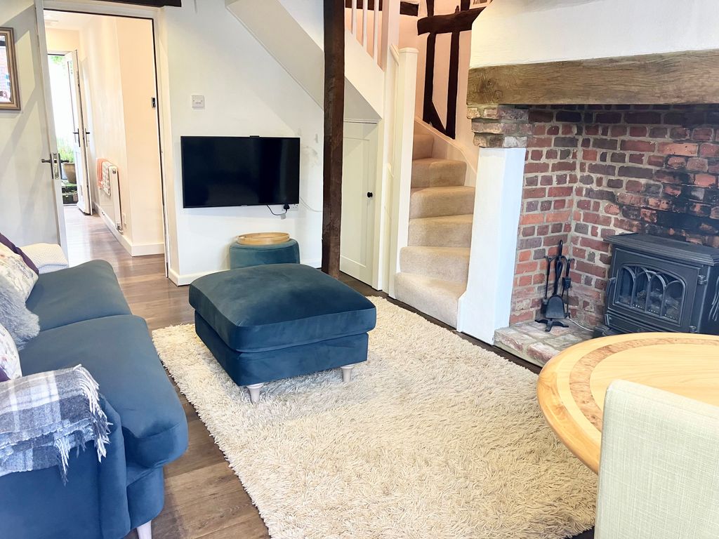 Property photo 2 of 17