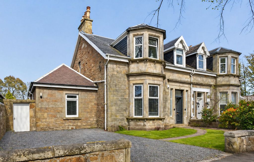 Property photo 1 of 25