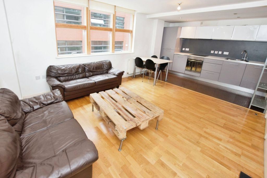Property photo 3 of 19 Picture No. 55
