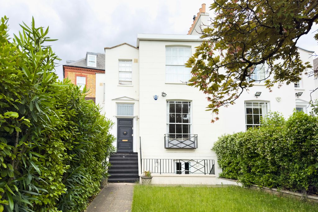 Property photo 1 of 23
