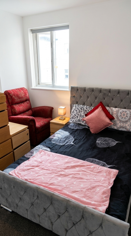 Property photo 1 of 3