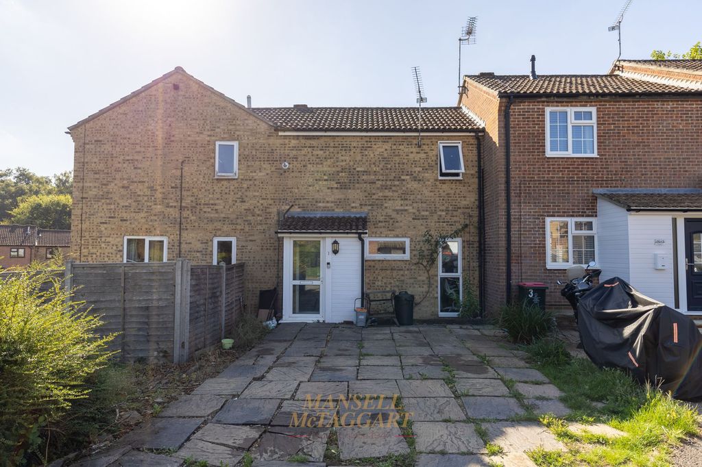 Property photo 1 of 16