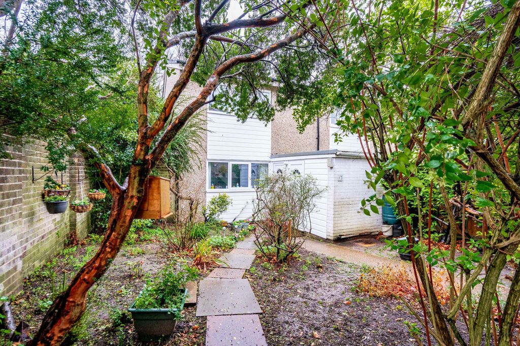 Property photo 1 of 22