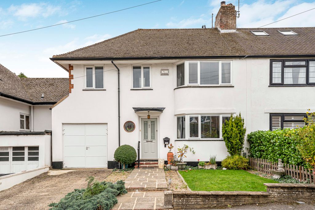 Property photo 1 of 39 3265974