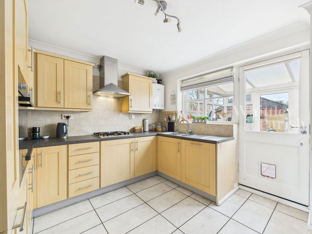 Property photo 3 of 22