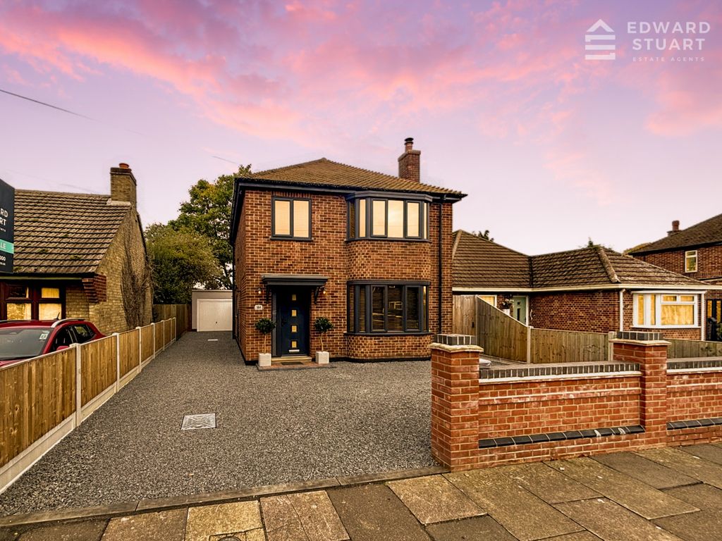 Property photo 1 of 21 3Â Bedroom Detached For Sale