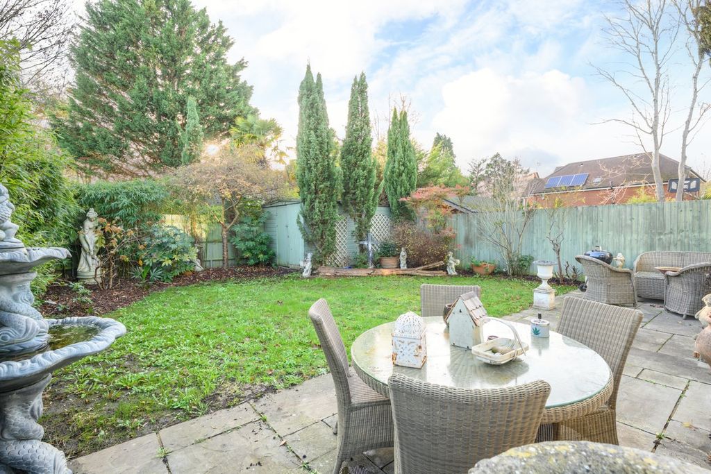 Property photo 3 of 16