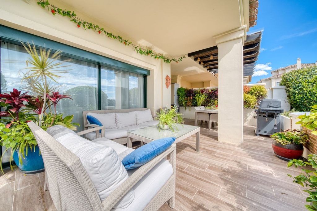 Property photo 3 of 33