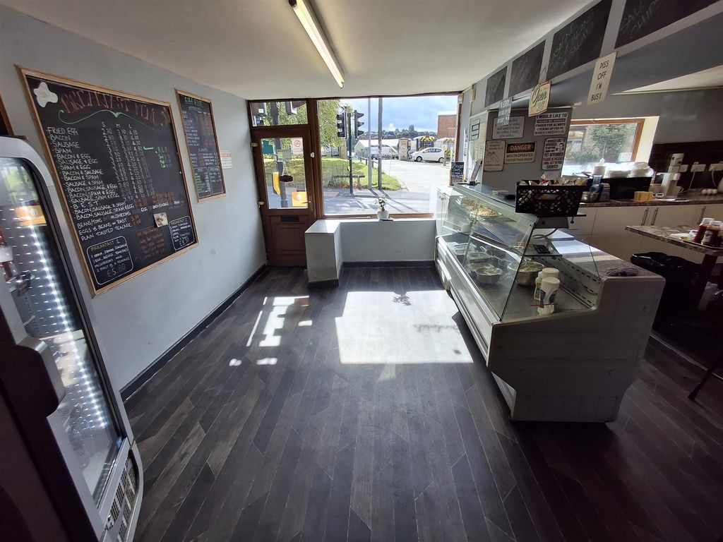 Property photo 2 of 5 Photo 1