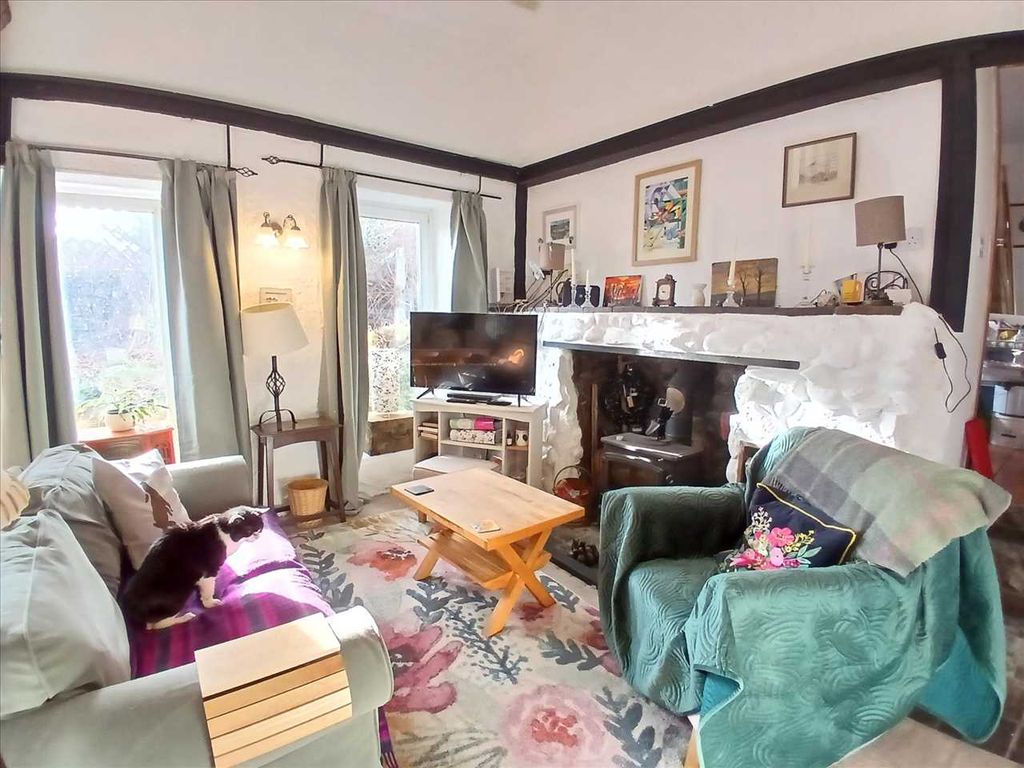 Property photo 3 of 16