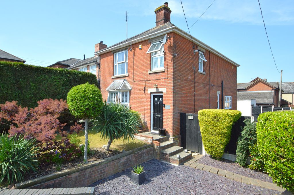 Property photo 1 of 25
