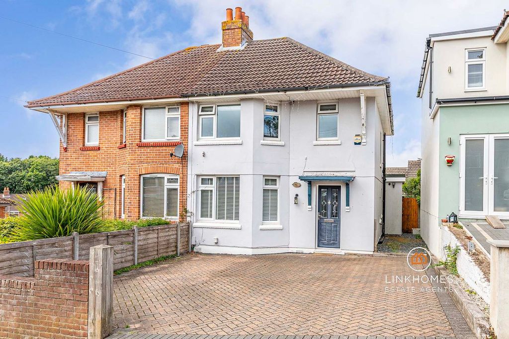 Property photo 1 of 24