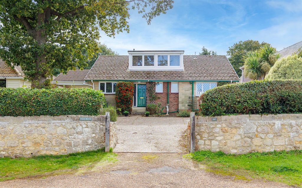 Property photo 1 of 34