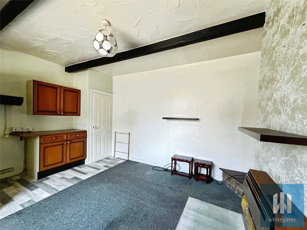 Property photo 3 of 12 Picture No. 17