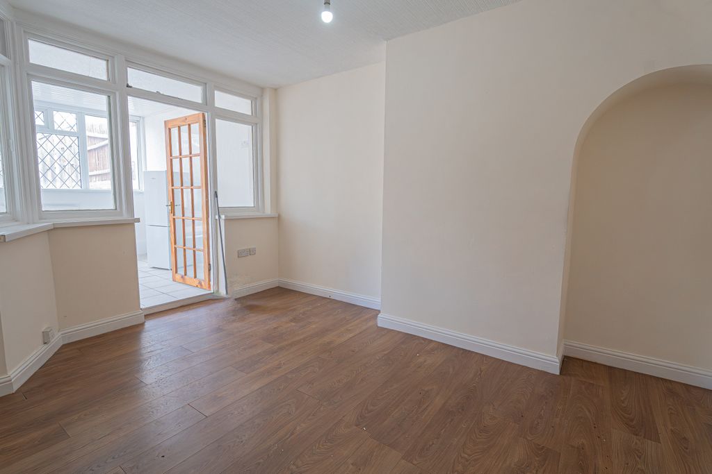 Property photo 3 of 12 20251009-Dsc0686320251009