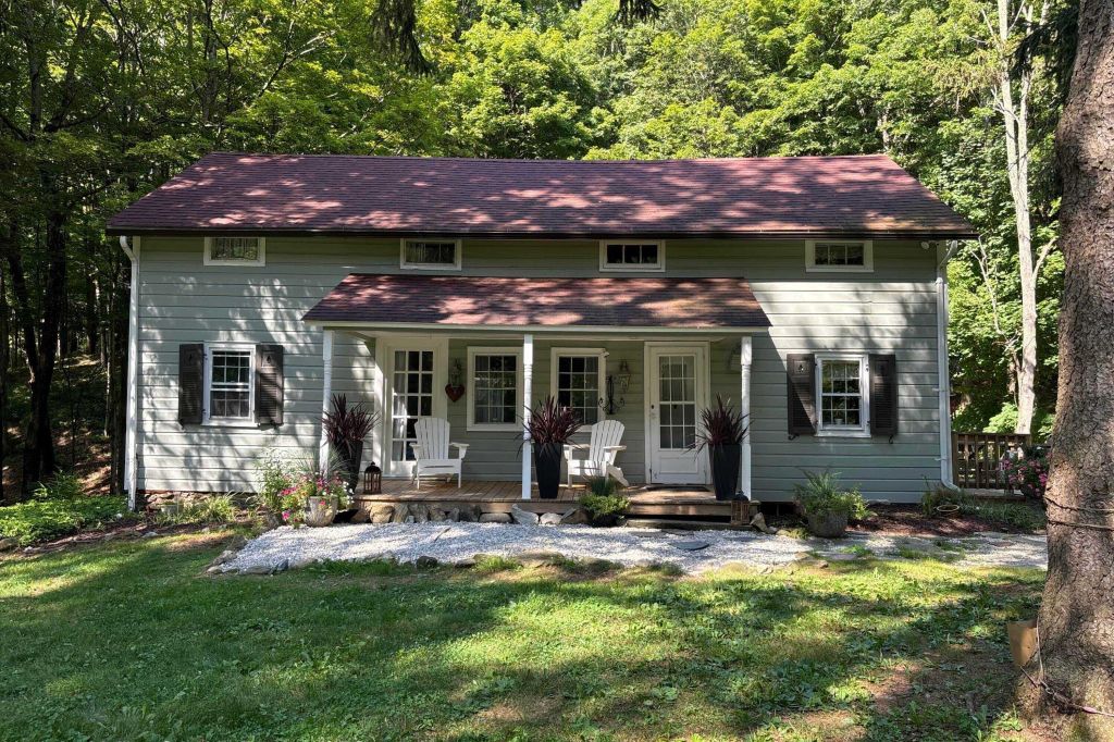Property photo 1 of 31