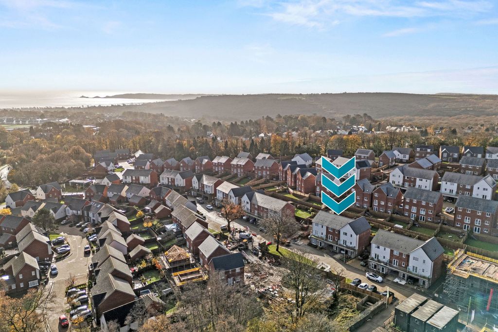 Property photo 1 of 31